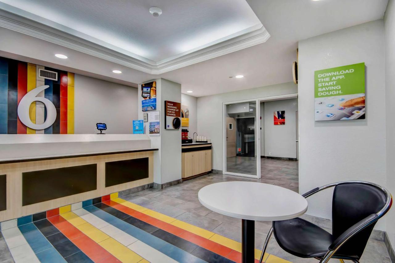 Motel 6-San Antonio, Tx - Sea World North Экстерьер фото